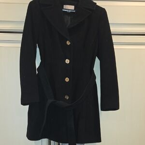 Chic Black Trench Coat with Gold Buttons
